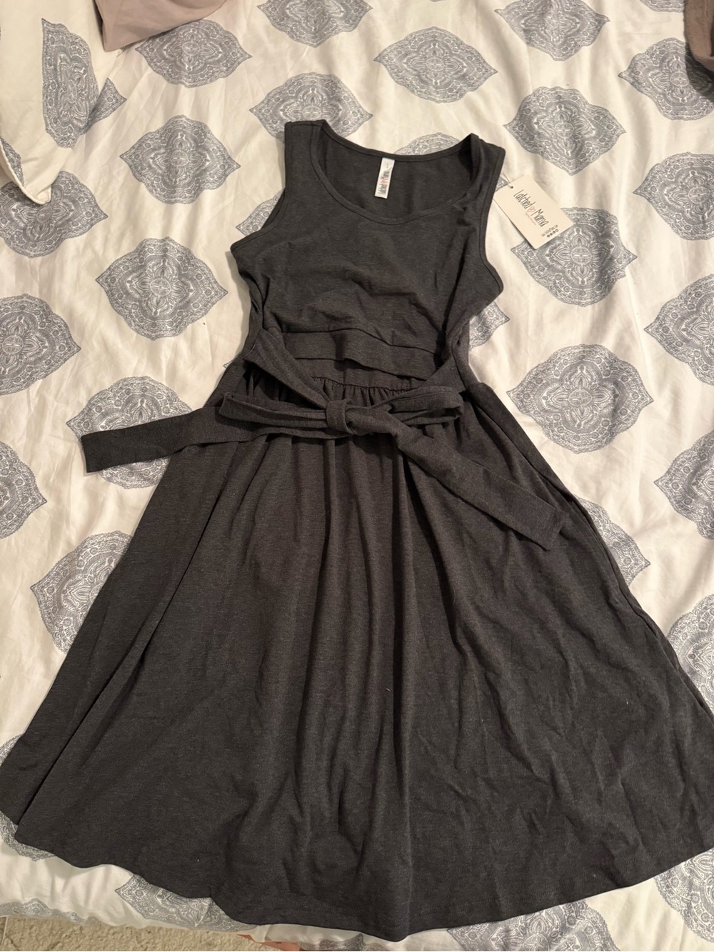 Latched Mama Black Sleeveless maternity/nursing Tie-Waist Swing Dress
